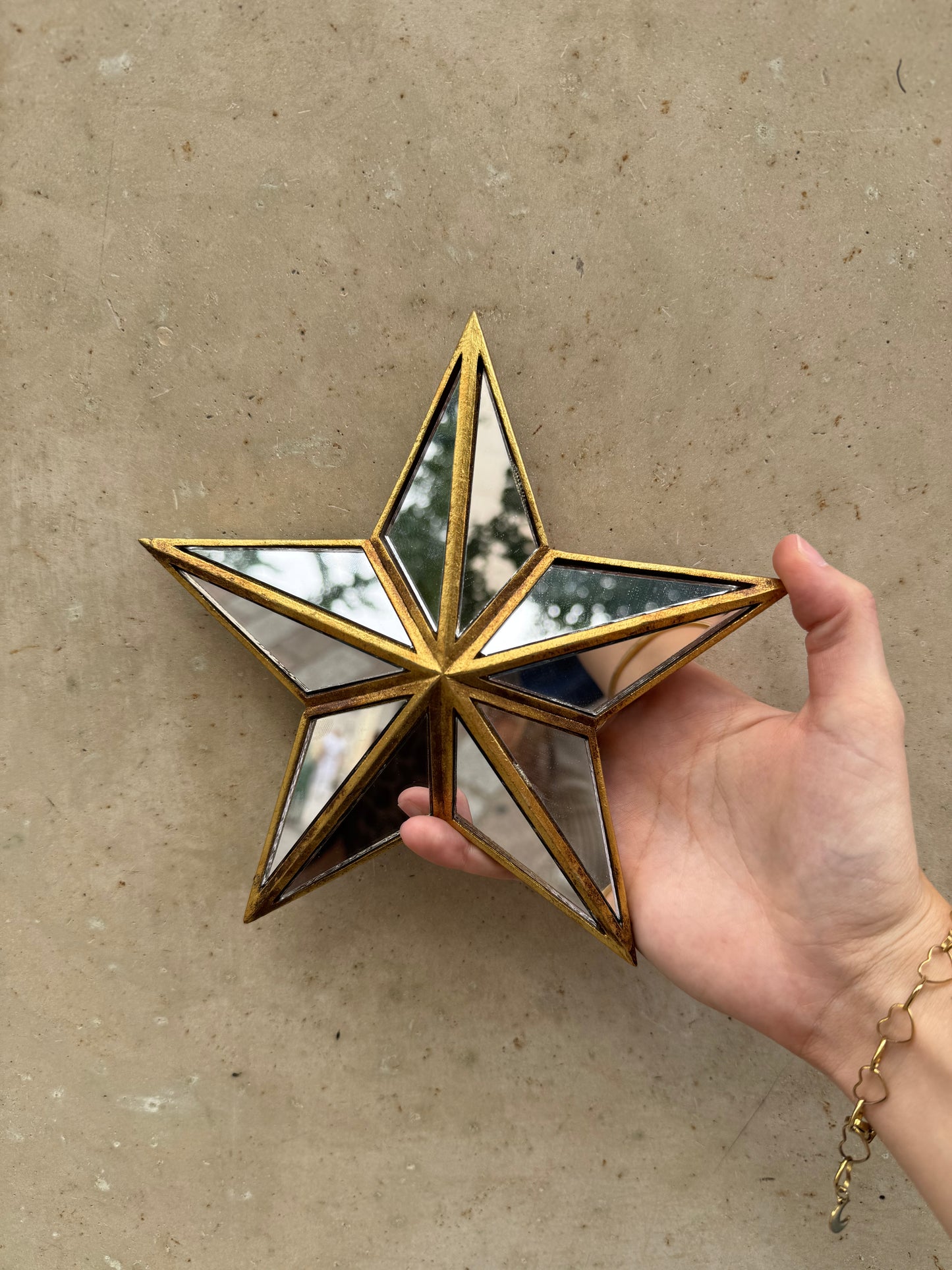 Étoile miroir murale