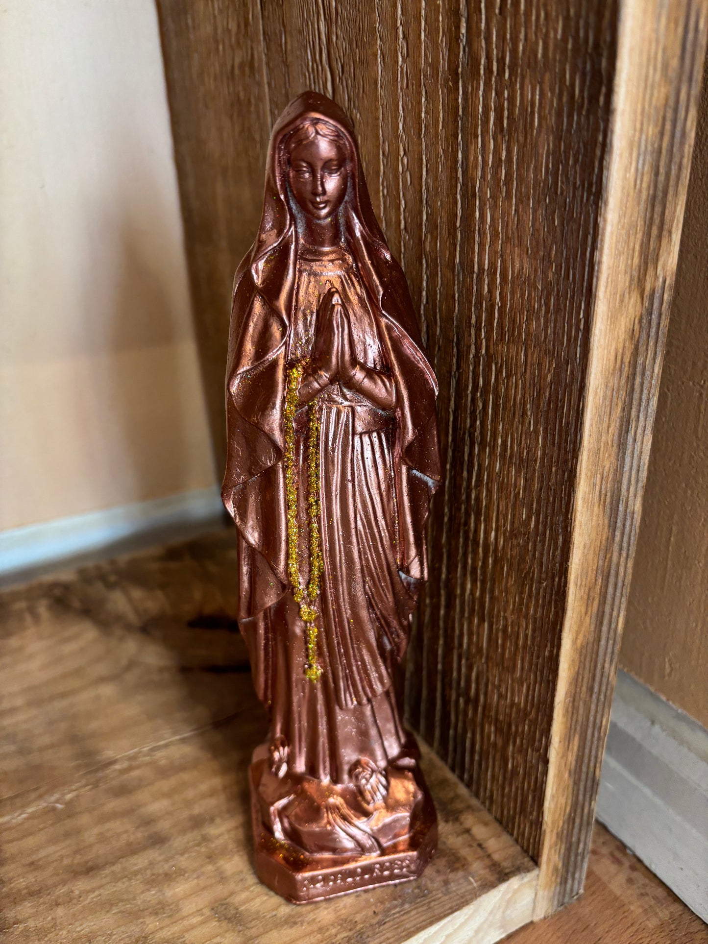 Vierge notre dame de Lourdes