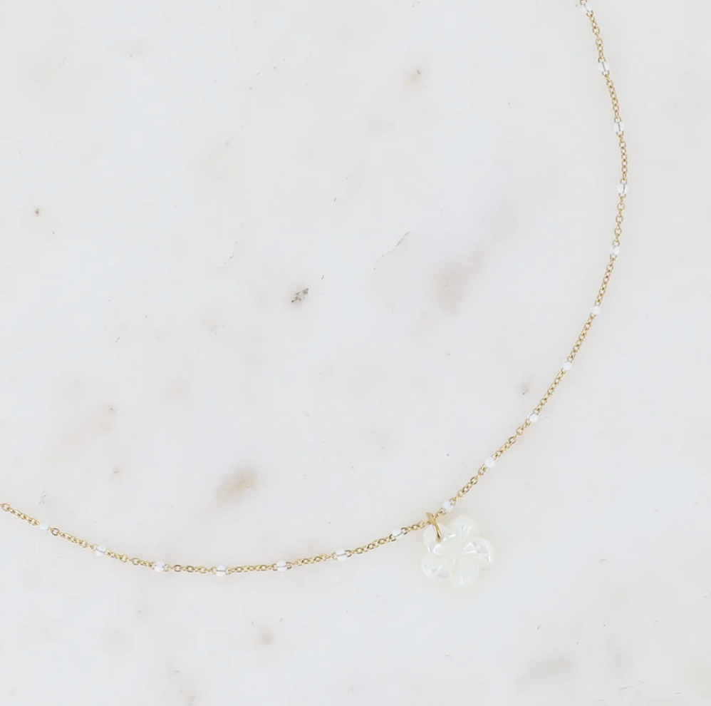 Collier Emma