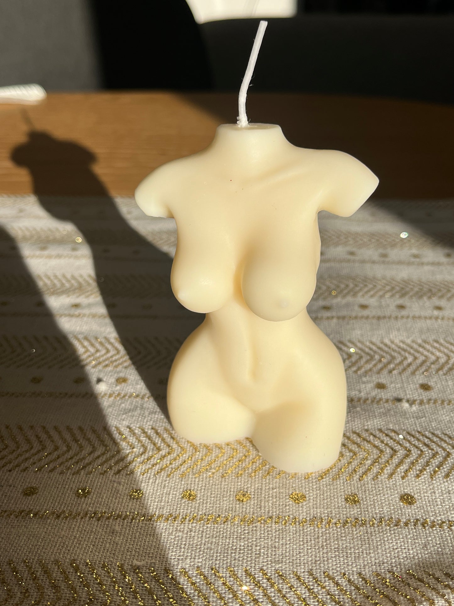 Bougie artisanale corps femme