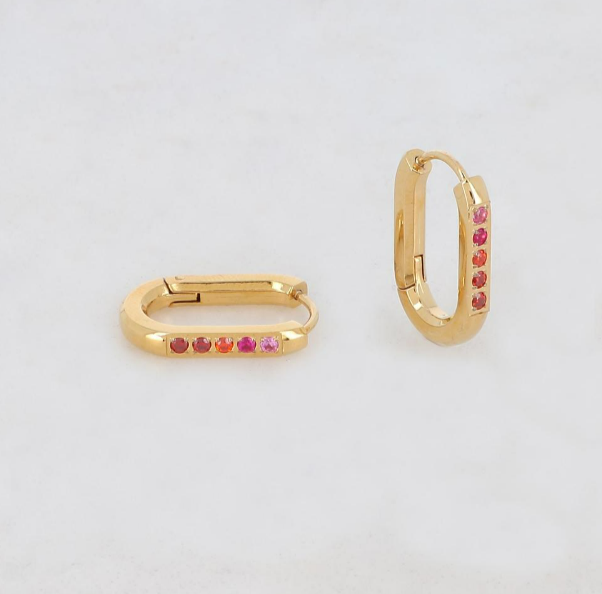 Boucles d'oreilles dorées et strass