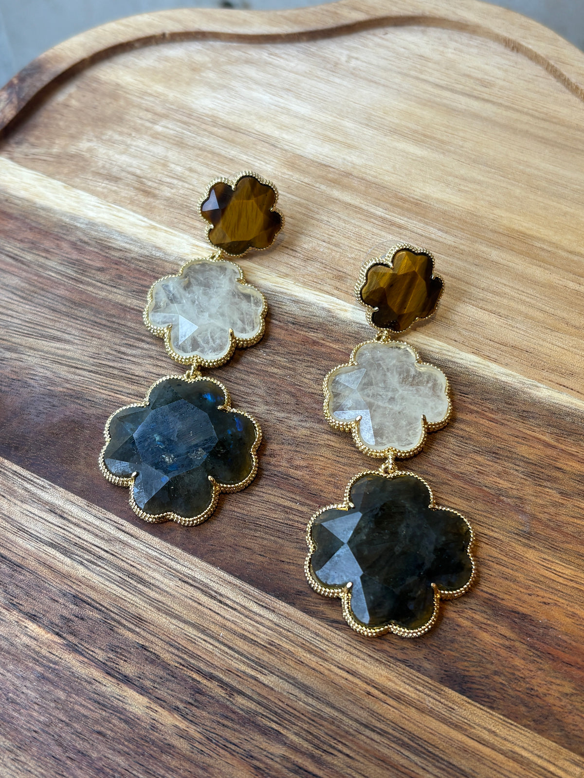 Boucles d’oreilles trèfles aux reflets