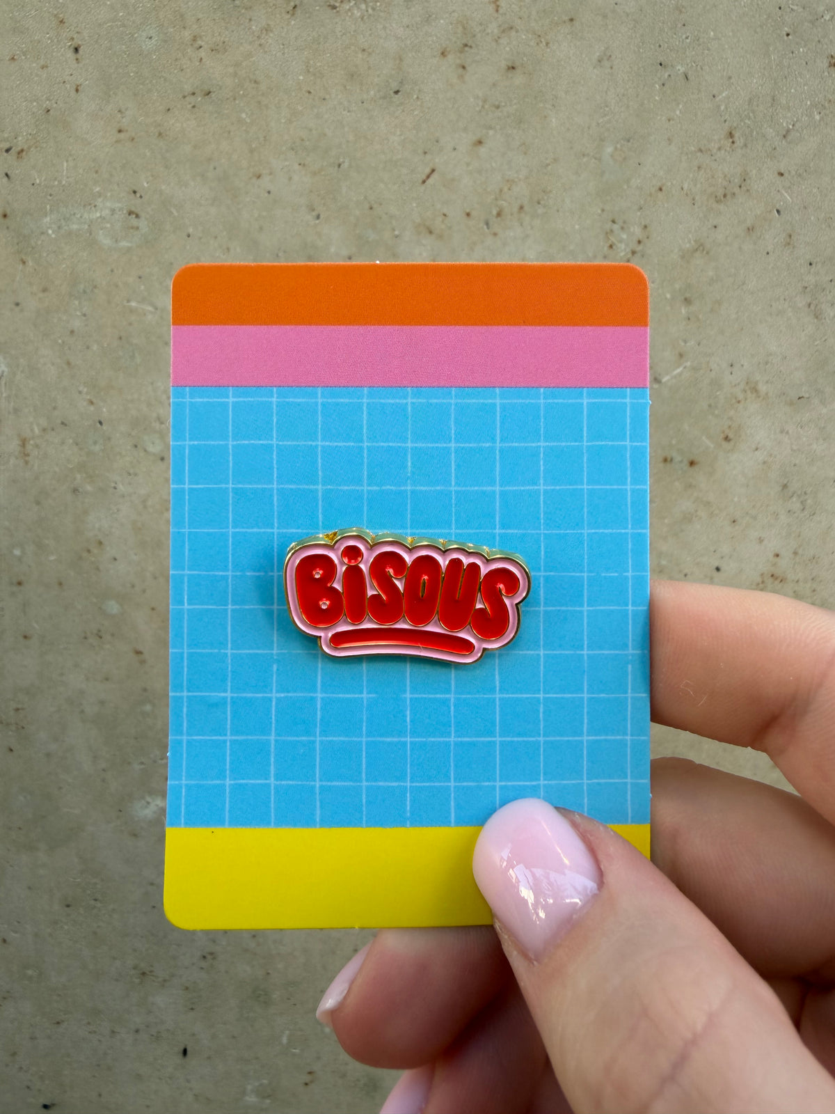 Pin’s Bisous