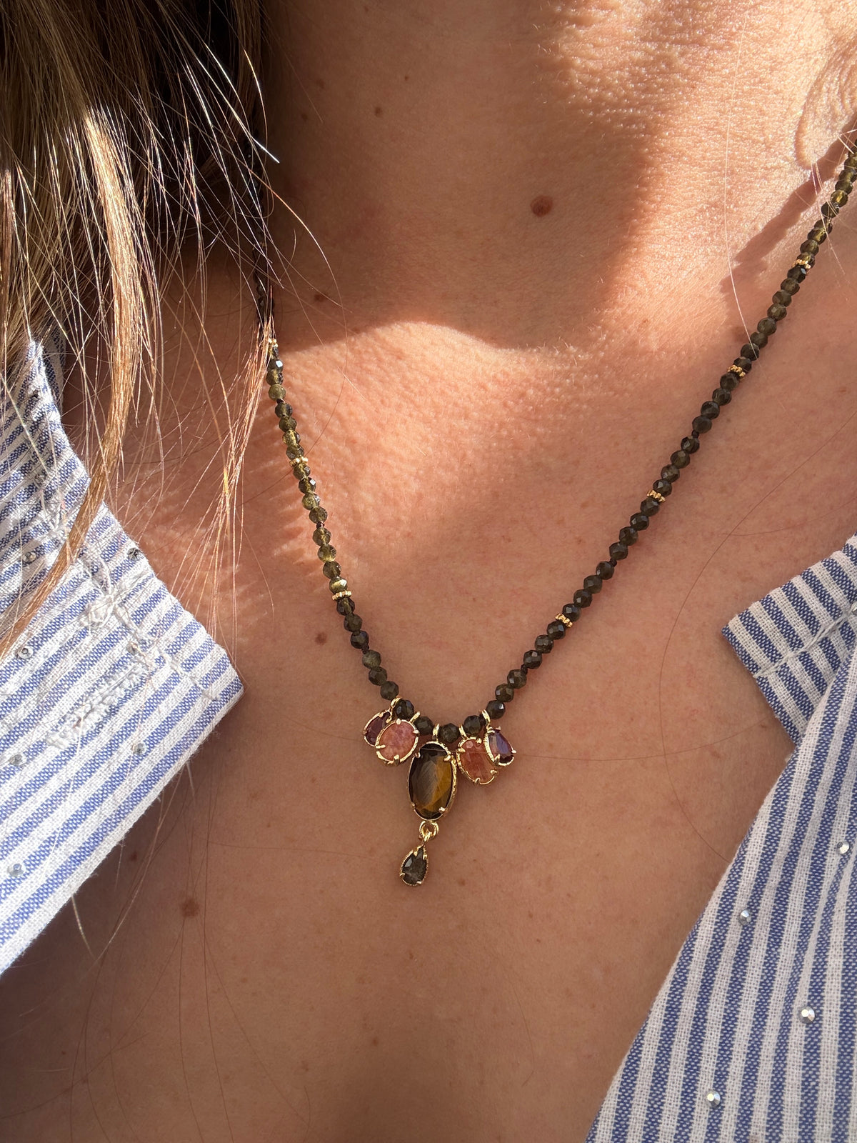 Collier Nora