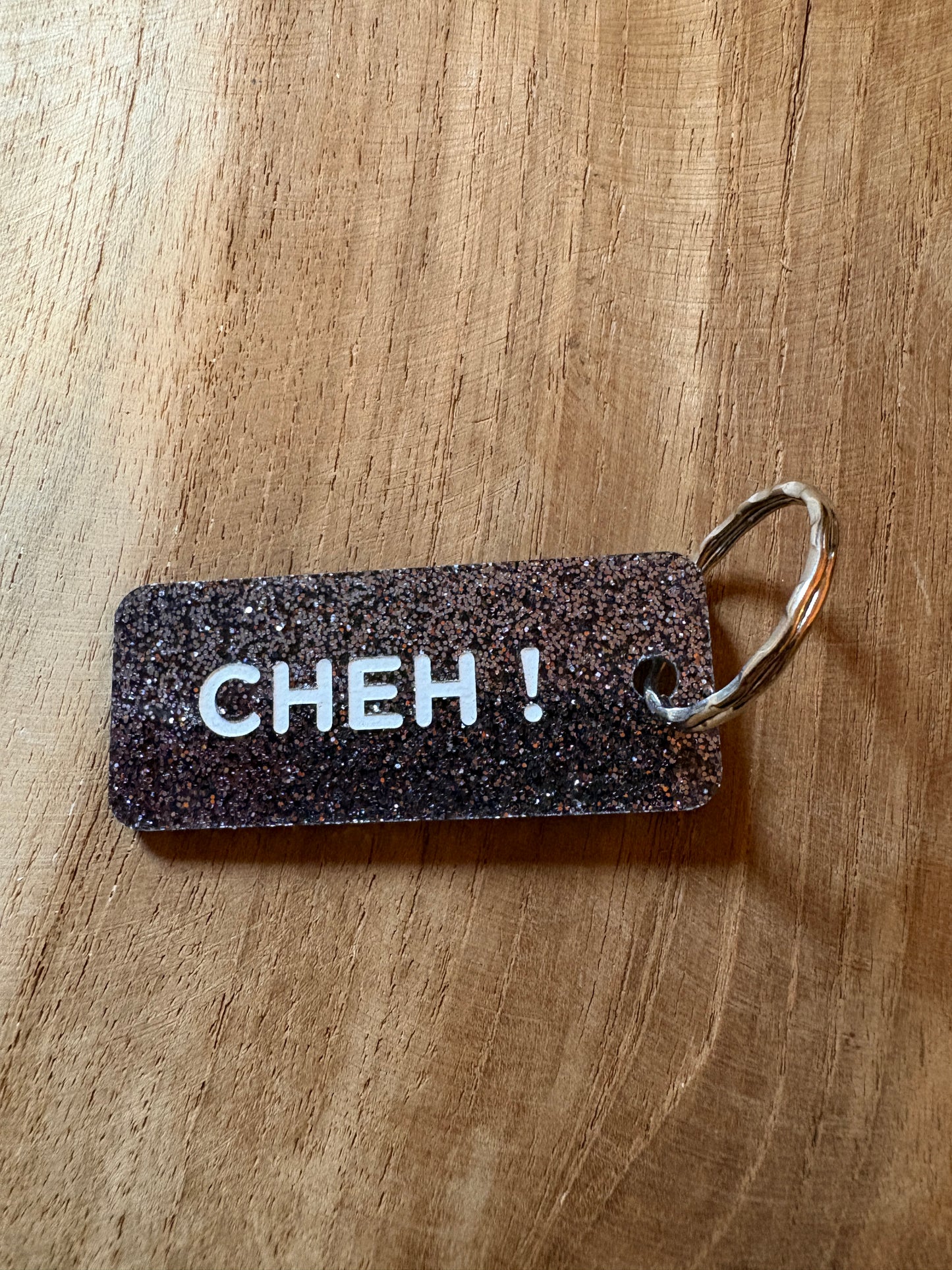 Porte-clé paillettes vert, bleu et noir ✨