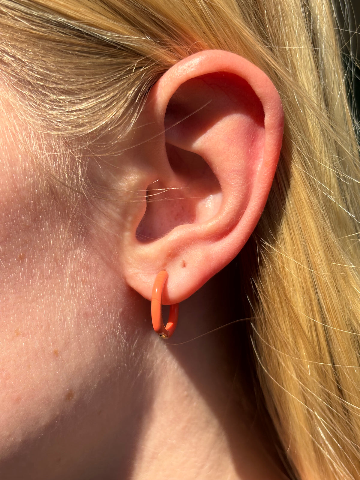 Boucles d’oreilles créole colorée