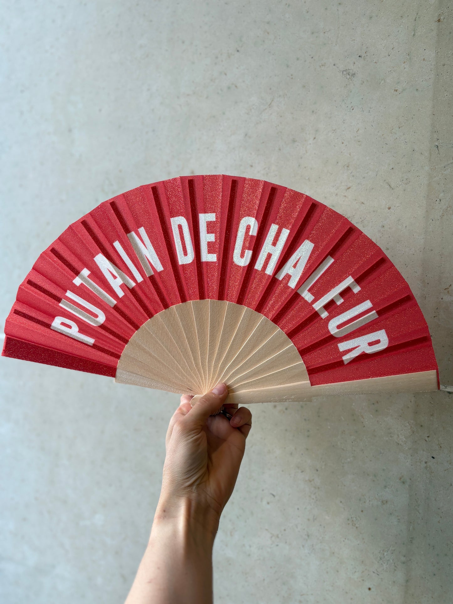 Éventail « PUTAIN DE CHALEUR »