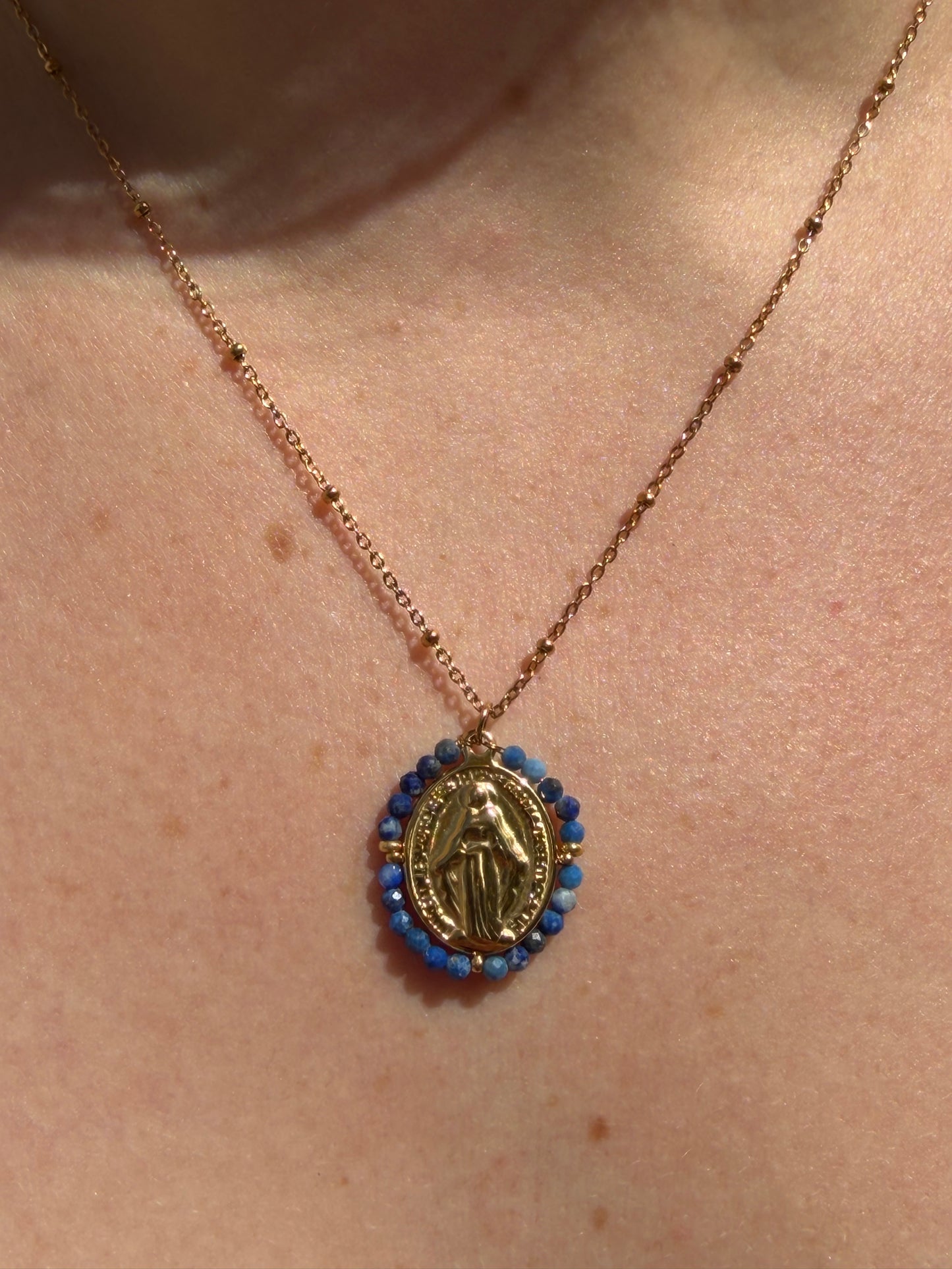 Collier Madone