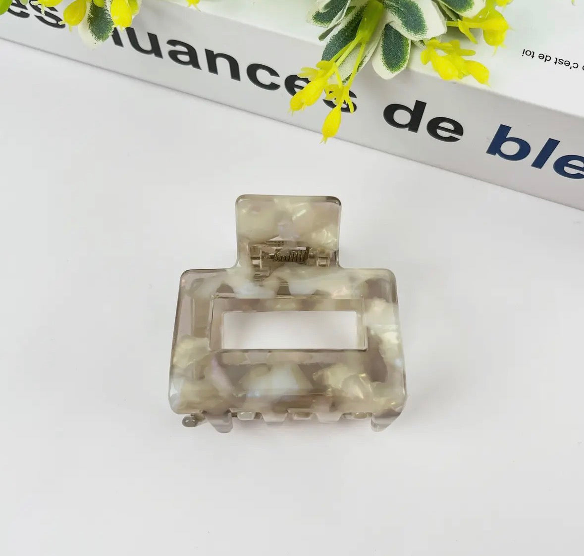 Pince à cheveux carré