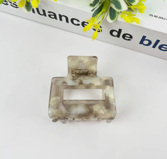 Pince à cheveux carré