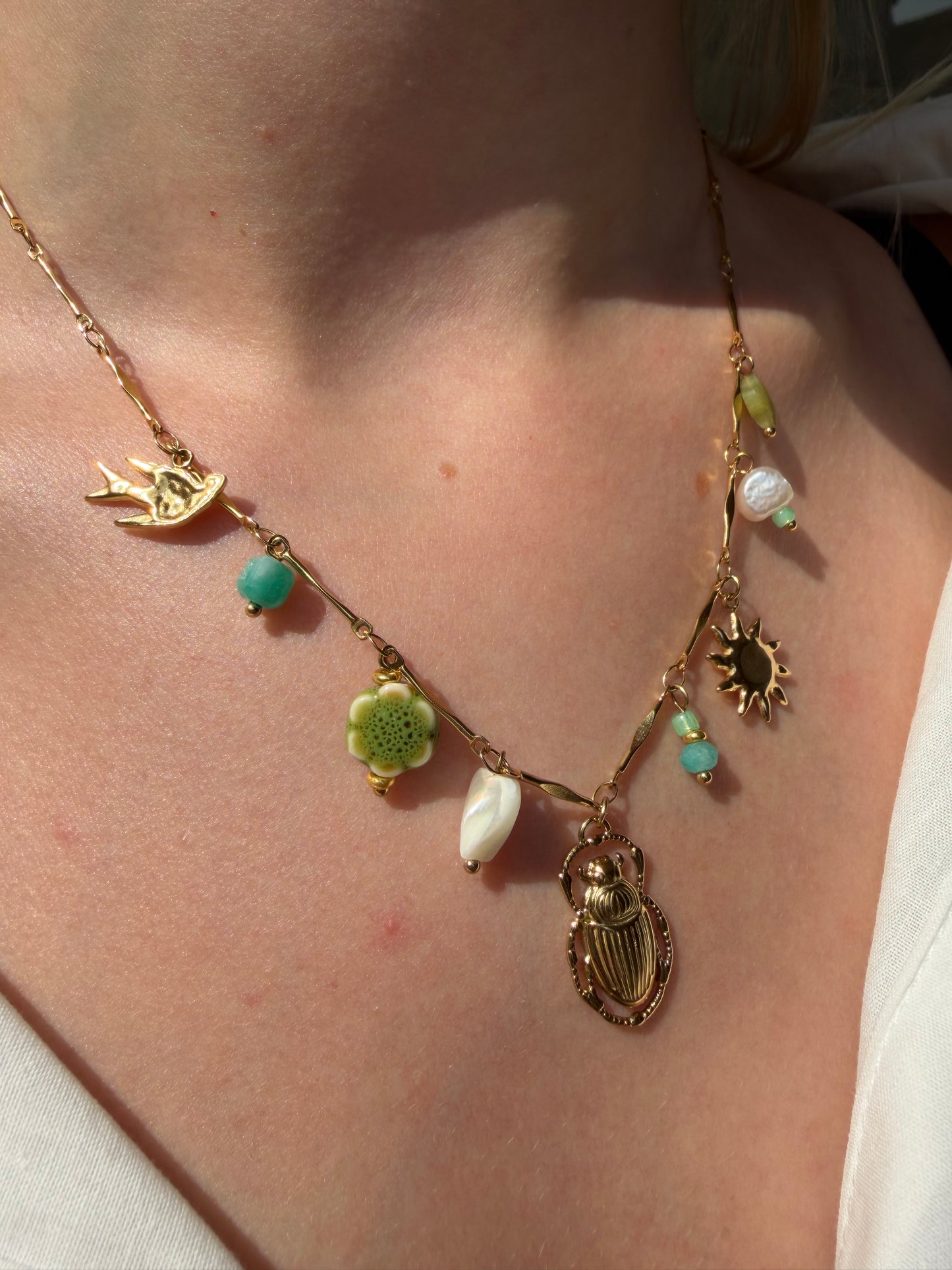 Collier scarabée