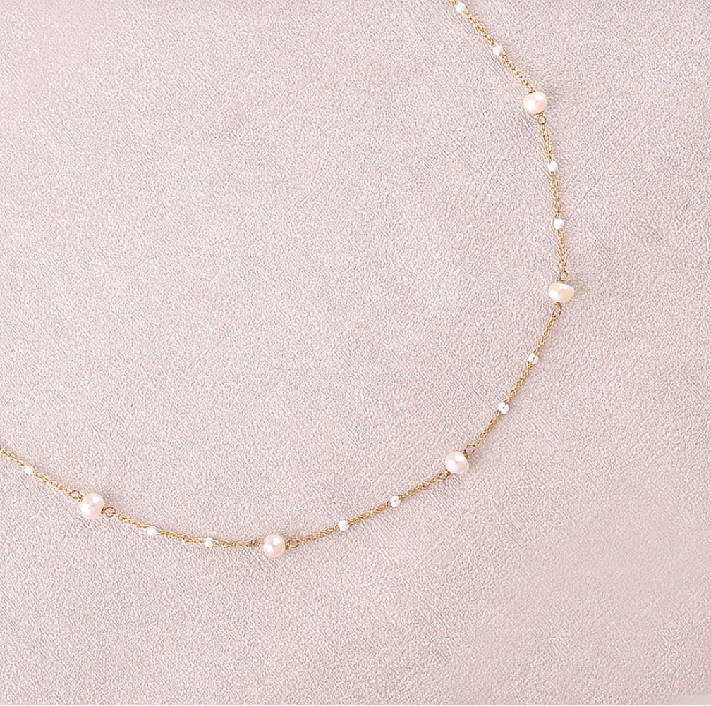 Collier Romane