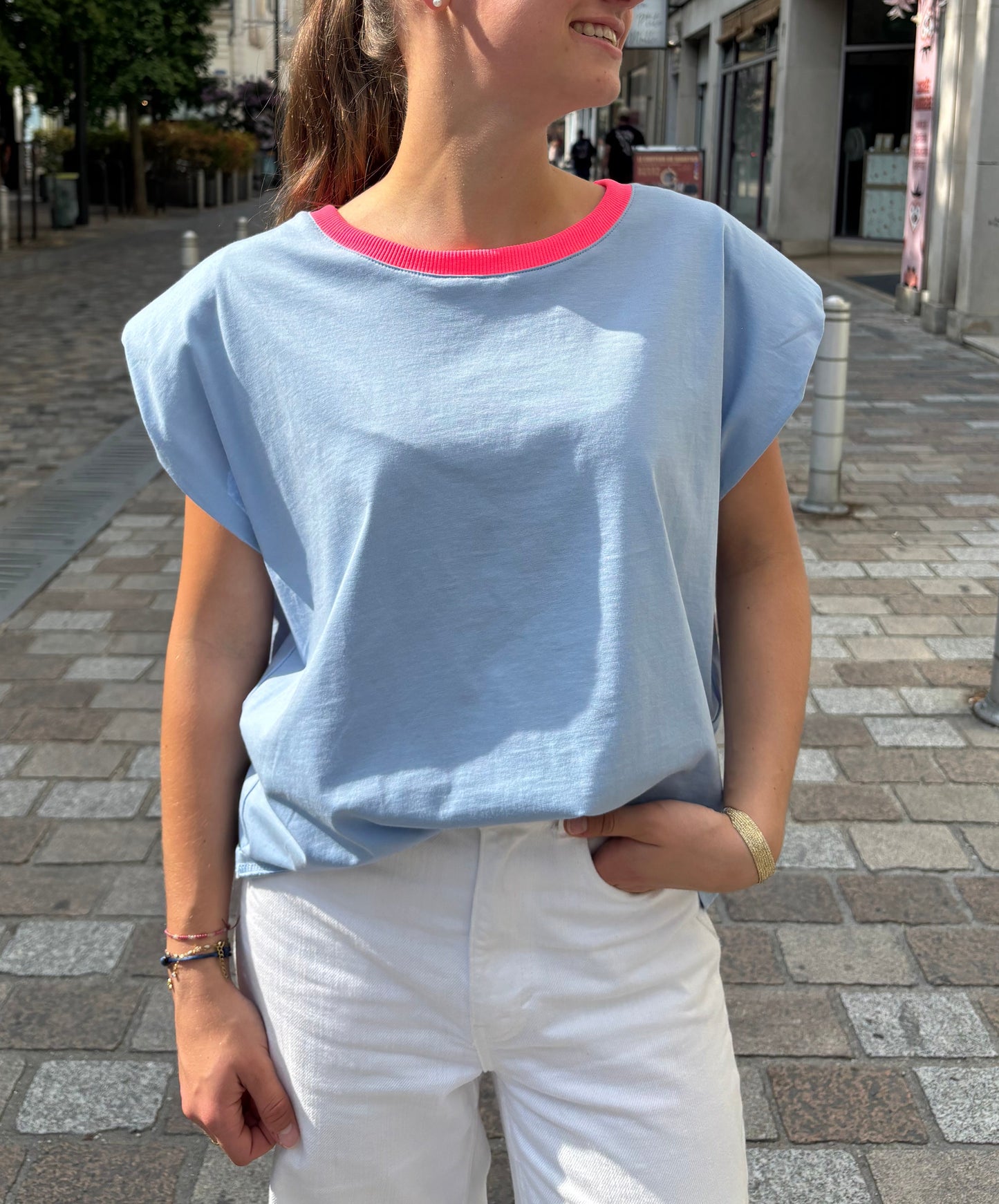 T shirt Constance