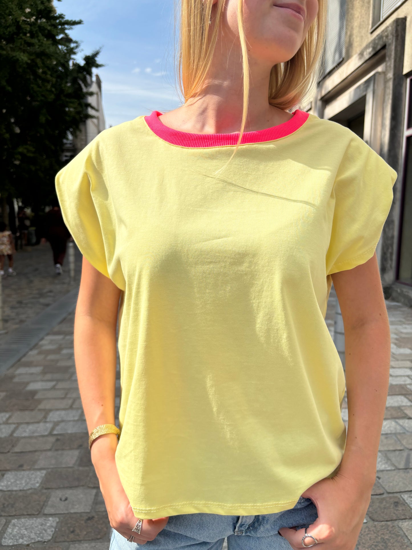 T shirt Constance