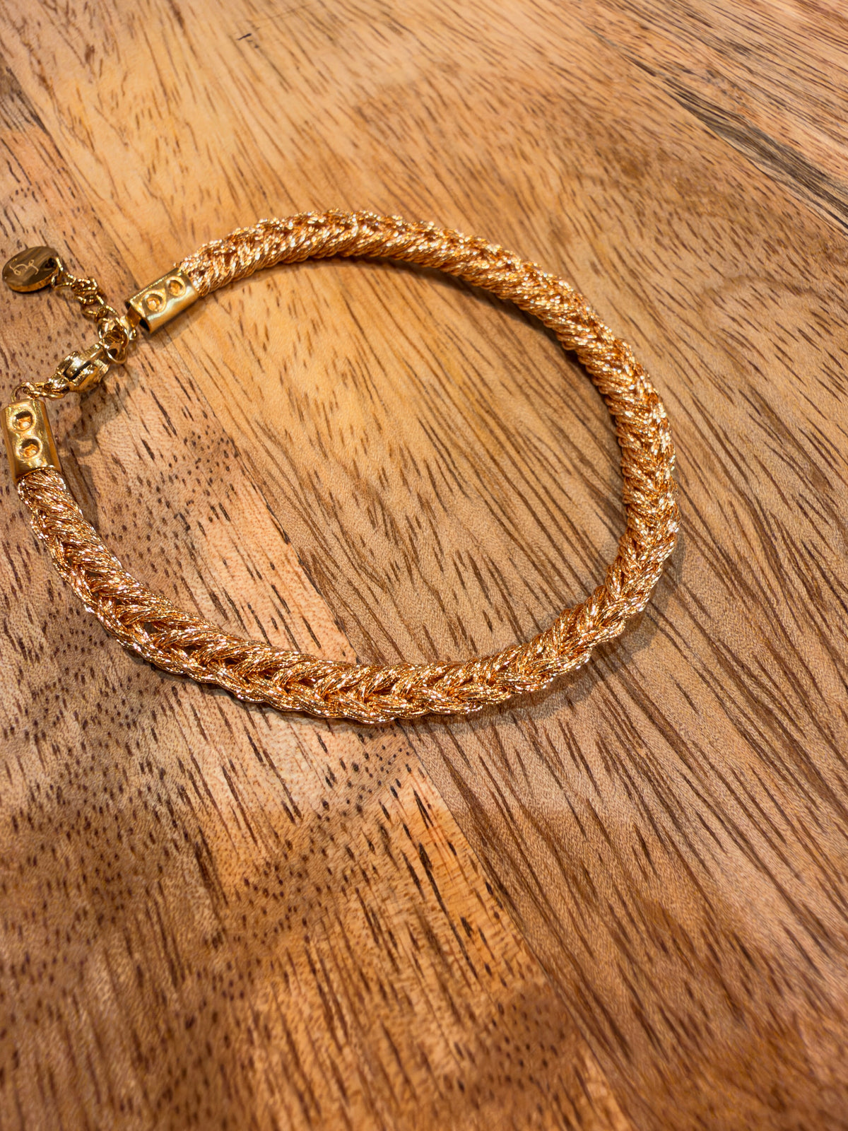 Bracelet tissé doré