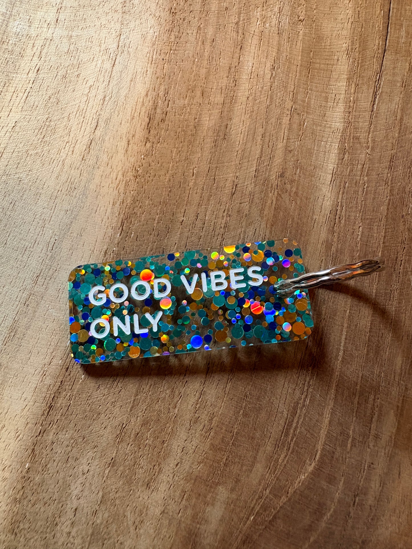 Porte-clé paillettes vert, bleu et noir ✨