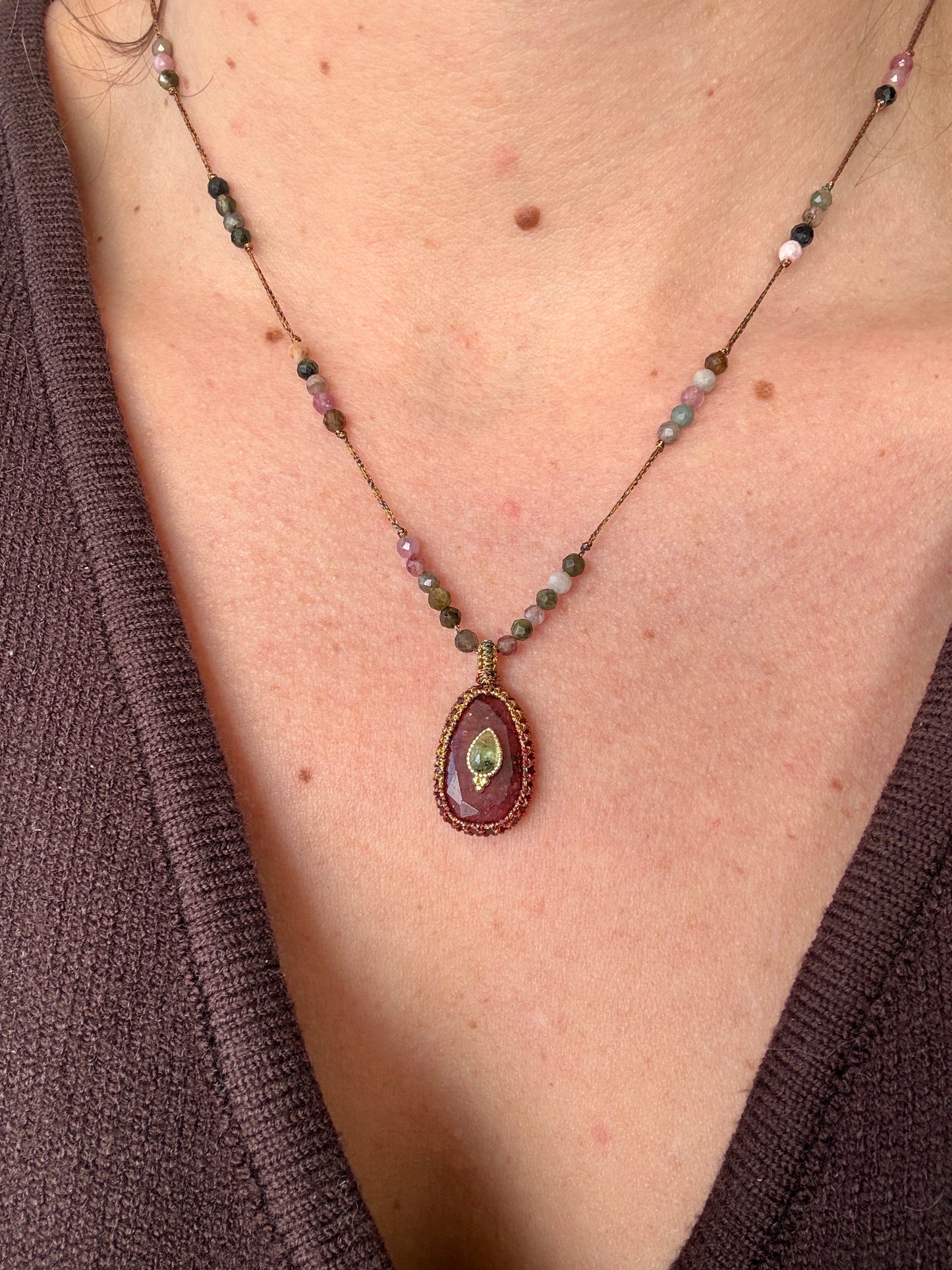 Collier n°3 Amulette