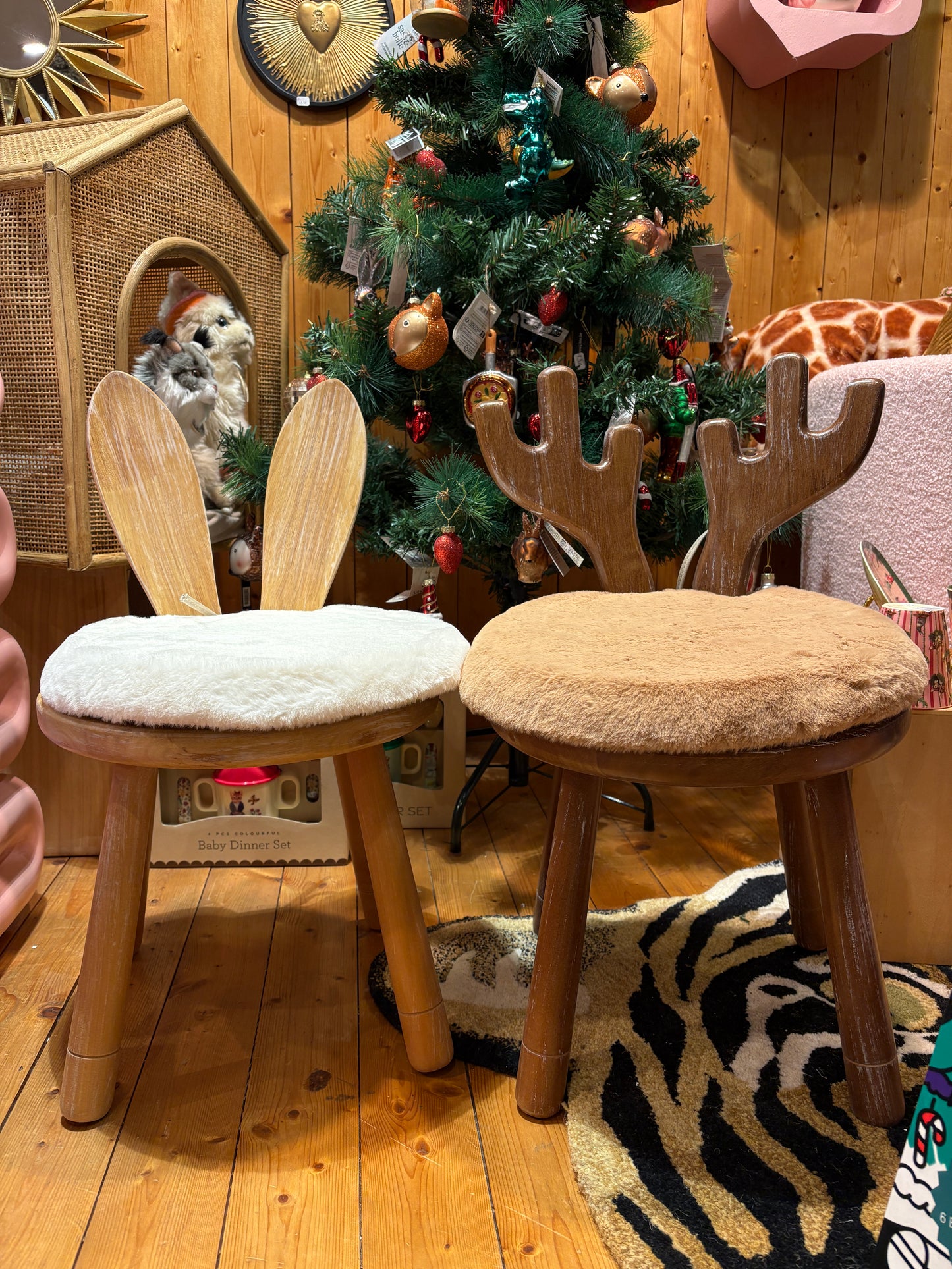 Chaise enfant en bois oreille de lapin/Renne