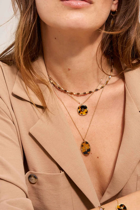Collier écaille
